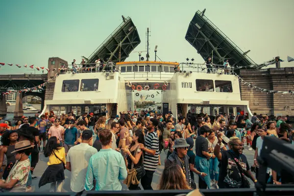 Guests at waterfront event in Washington. Lovely Events.